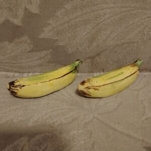 Realistic Banana Decor Set Vintage Salt And Pepper Shakers
